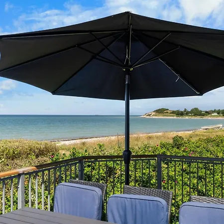 Luci - 20m From The Sea By Interhome